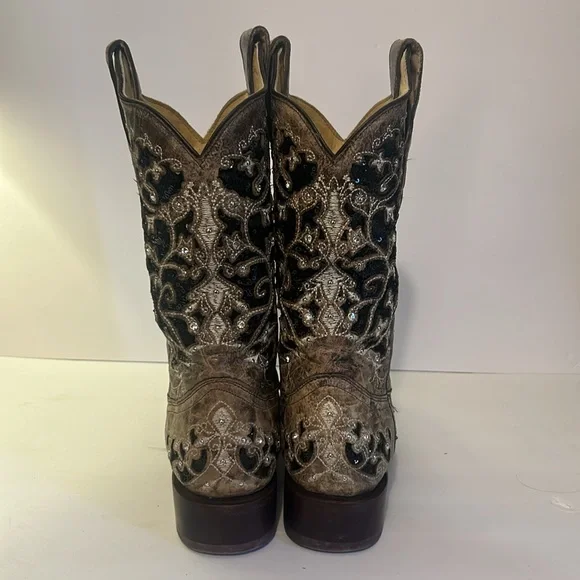 Corrals Womens Boot Size7M stock#A 3648 Cowhide leather, sequin embellishments - Picture 5 of 6
